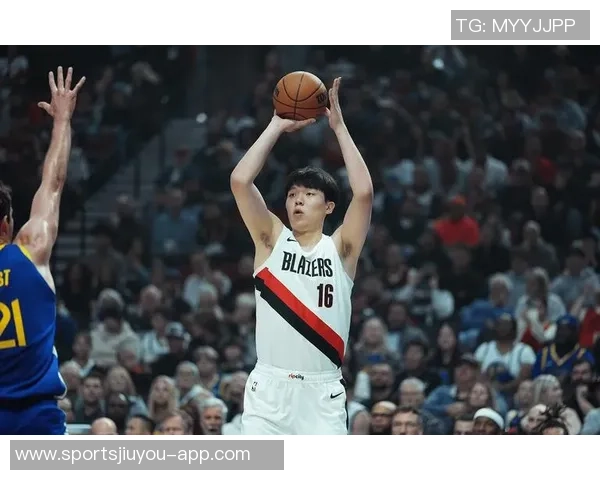 开拓者次节发力净胜快船16分杨瀚森贡献关键2分1板 开拓者次节发力净胜快船16分杨瀚森贡献关键2分1板