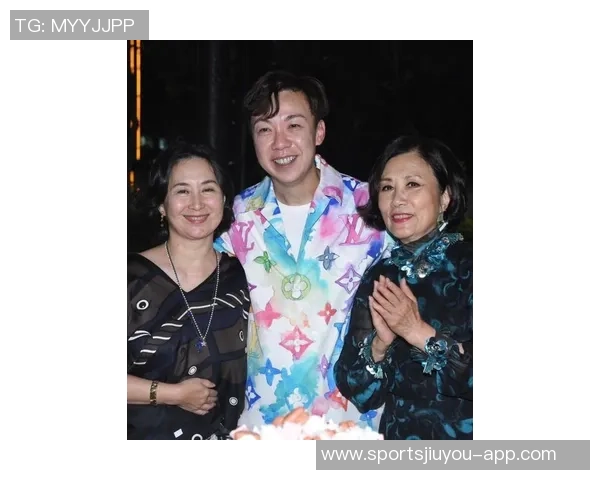 克莱坦言本赛季状态不佳但坚信勇敢出手不会改变自己信念 克莱坦言本赛季状态不佳但坚信勇敢出手不会改变自己信念