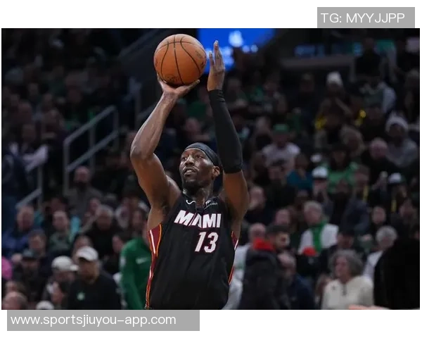 阿德巴约半场火力全开三分球命中率高达667罚球全中贡献20分 阿德巴约半场火力全开三分球命中率高达667罚球全中贡献20分